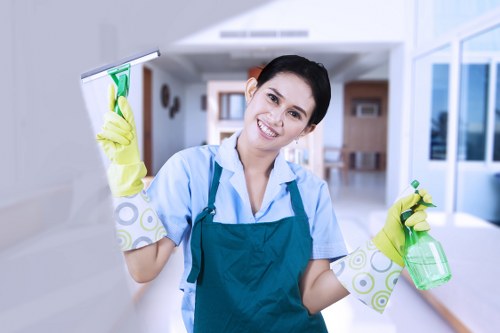 Bathroom and kitchen turnover cleaning in Streatham
